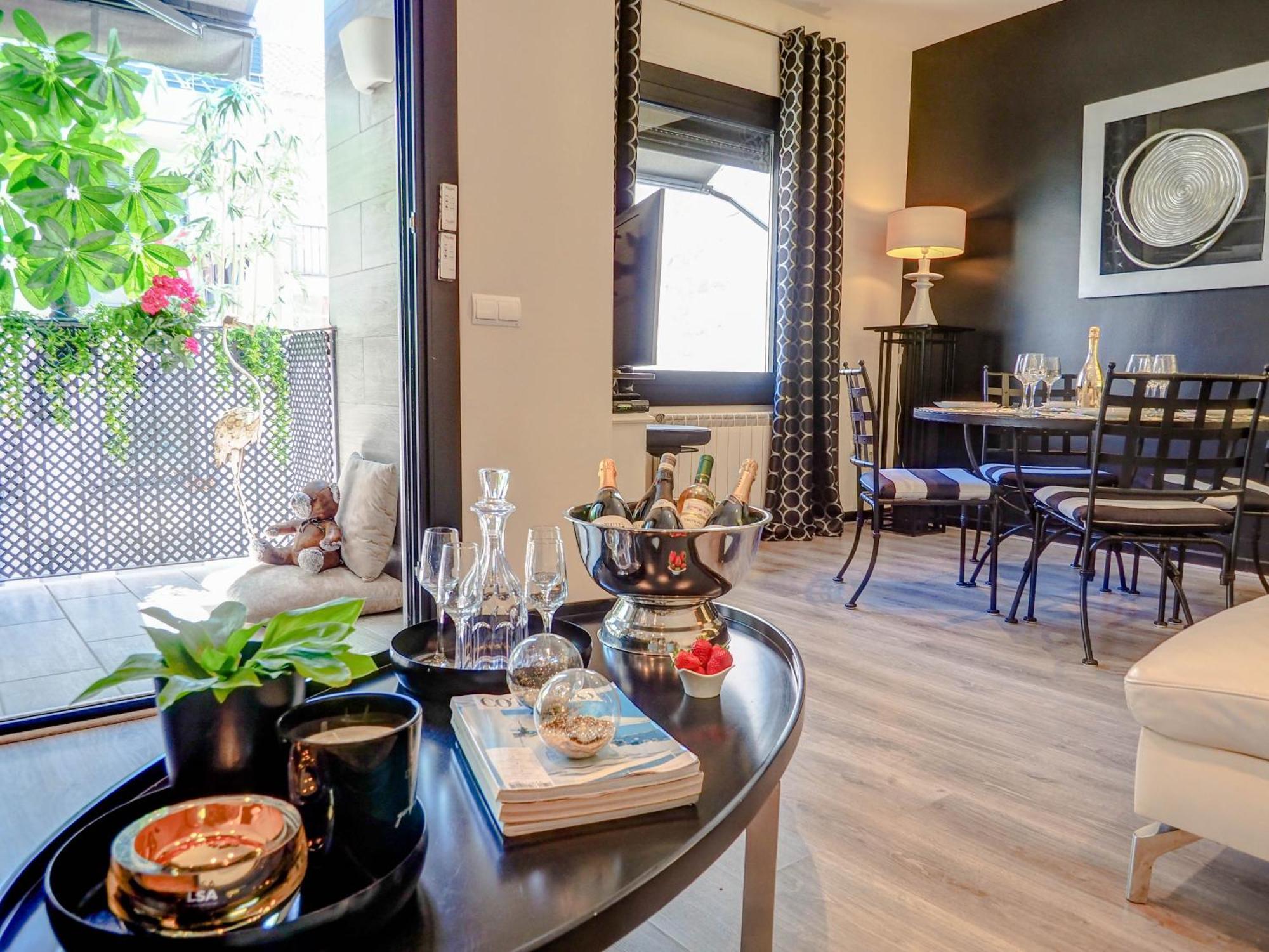 Flamingo Apartment By Hello Homes Sitges Luaran gambar